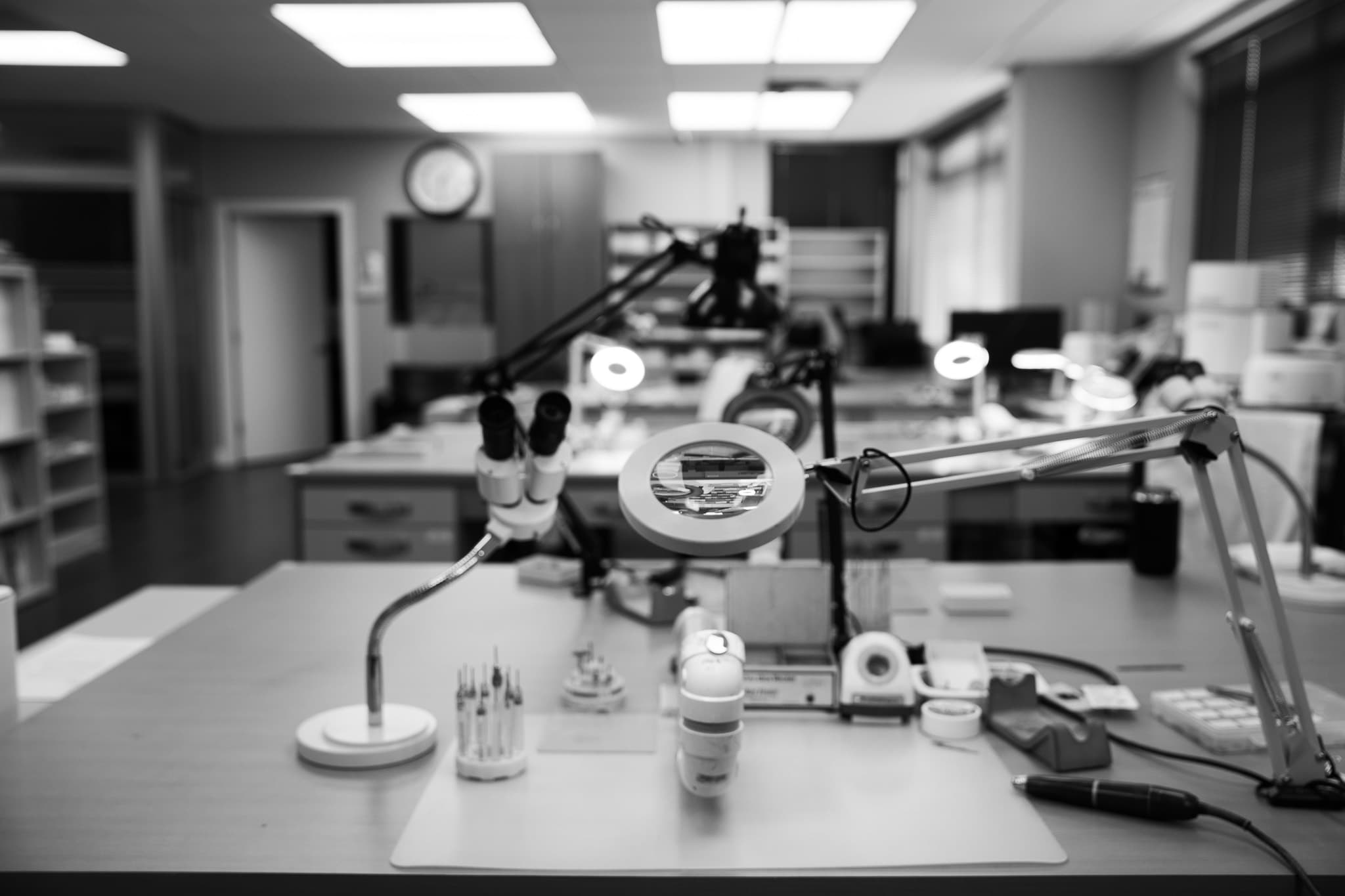 Ceramic craftsmanship at DA'AT Dental Lab